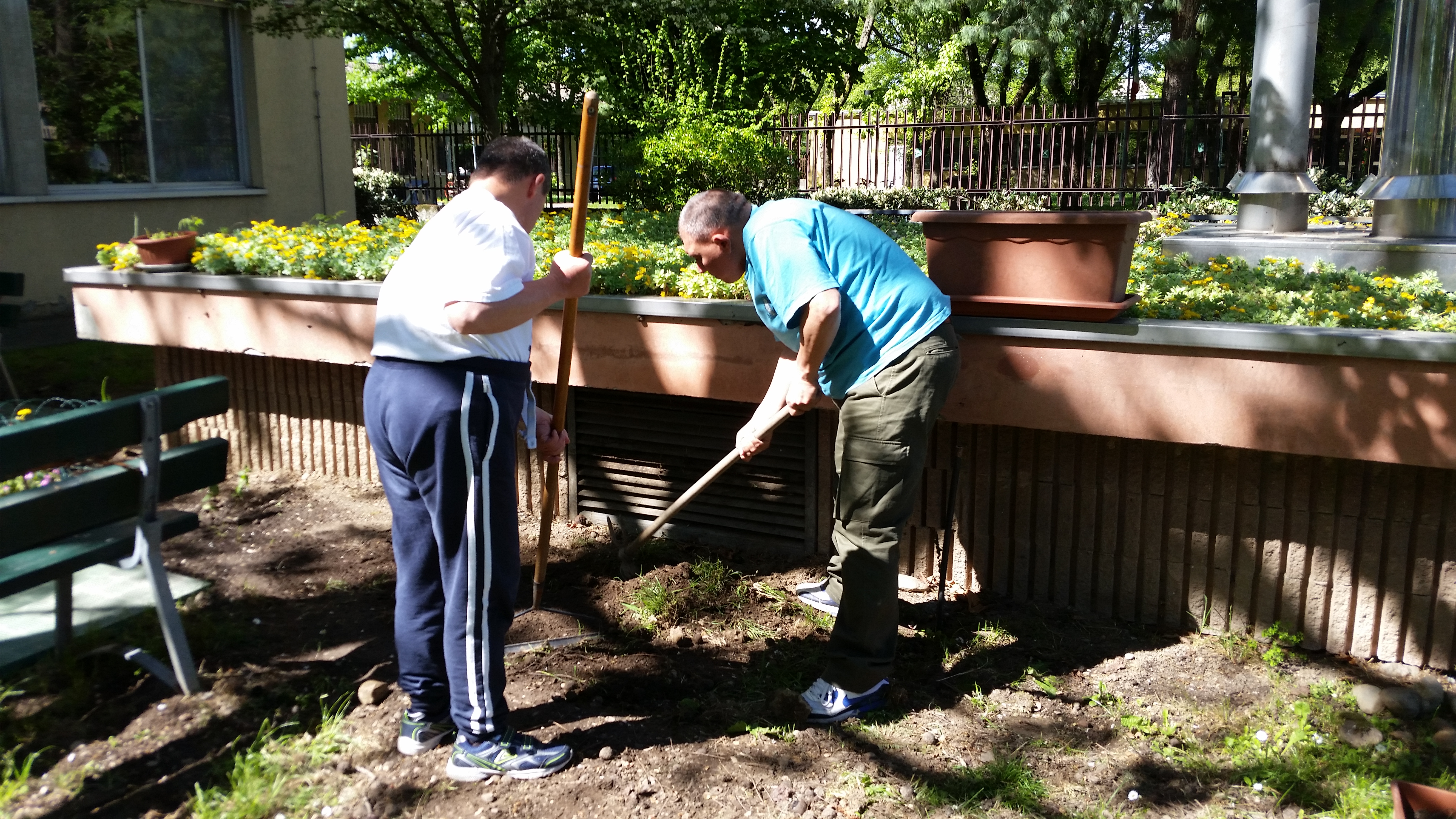 Con Noi e Dopo Di Noi
